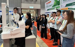 Dược phẩm tự nhiên, giải pháp chăm sóc người cao tuổi hút khách tại triển lãm về y tế ở TP.HCM