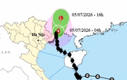 Sau 8 giờ đổ bộ Móng Cái, bão số 1 vẫn còn gây gió mạnh ven biển Quảng Ninh