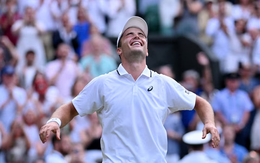 Tay vợt hạng 114 viết câu chuyện cổ tích tại Wimbledon