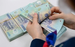 Sau tăng lương 8%, Bộ Nội vụ tính phương án cải cách tiền lương mới cho cán bộ, công chức