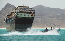 Houthi bác thông tin thu phí tàu thuyền qua eo biển Bab el-Mandeb