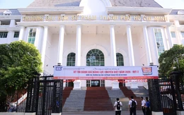 Thủ khoa toàn quốc vẫn rớt Trường đại học Sư phạm TP.HCM vì điểm chuẩn quá cao