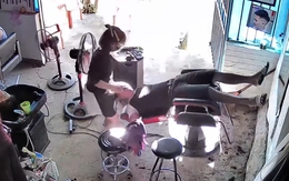 Thanh niên ngã chổng vó vì chiếc ghế 'hư hỏng'