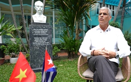 Lãnh tụ Fidel Castro qua lời kể của Tổng lãnh sự Cuba tại TP.HCM