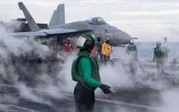 Vì sao ông Trump yêu cầu Hải quân Mỹ quay lại công nghệ phóng máy bay 70 năm trước?