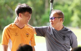 Đội bóng của HLV Park Hang Seo thắng đậm CLB Hoàng Anh Gia Lai