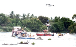 Huế diễn tập dùng drone cứu người trong mưa lũ