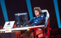 Carlsen lần thứ hai liên tiếp vô địch Esports World Cup