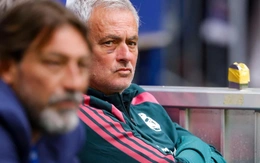 Cầu thủ Real Madrid khiến Mourinho ‘thâm mắt’