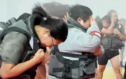 Du lịch trải nghiệm mưa bão, lũ quét ở Trung Quốc
