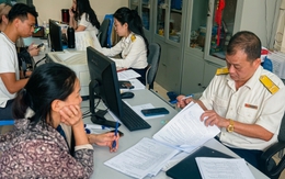 Ngừng kinh doanh, doanh nghiệp vẫn gánh hàng chục triệu đồng lệ phí, tiền phạt