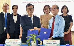 Sinh viên Trường đại học Lạc Hồng học 'Làm báo cùng Tuổi Trẻ'