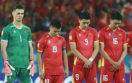 Tưởng nhớ cố HLV Phan Thanh Hùng trước trận Việt Nam - Malaysia