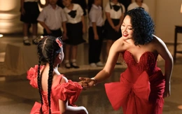 Bất ngờ với Hoàng Quyên và ca khúc mừng Tết độc lập