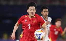 Video HLV Kim Sang Sik: Đình Bắc đủ khả năng thi đấu ở châu Âu