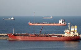 Iran dần mất thế kiểm soát tại eo biển Hormuz trước Mỹ?