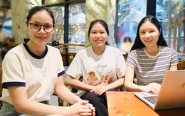 Hồng Vân, Hồng Vấn, Hồng Vy - Ba chị em bưng gạch thuê cùng được tiếp sức đến trường