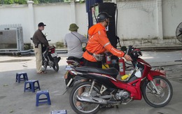 Xử nghiêm hành vi đầu cơ găm hàng xăng dầu, cửa hàng dừng bán không có lý do