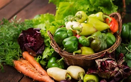 Chế độ ăn nào giúp cân bằng trạng thái sức khỏe tinh thần, giảm nguy cơ bệnh mạn tính?