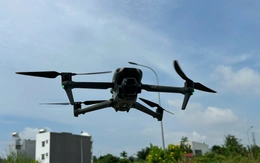 Phường 'cửa ngõ' trong đường bay sân bay Tân Sơn Nhất cảnh báo hoạt động drone, thả diều