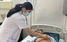 Người đàn ông suýt liệt tay chân vì nhầm hạ kali với hạ canxi