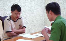 Bắt người dùng vàng giả có chữ 'Kho bạc Nhà nước' để lừa đảo
