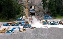 Công ty Thụy Sĩ xây hầm tại dãy Alps cho thuê cất vàng, xe sang
