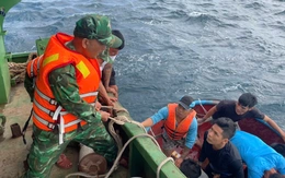 Tàu cá chìm giữa biển, cầu cứu kịp thời, 12 ngư dân an toàn