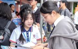 Phạt học phí quá hạn đến 20 triệu đồng, Hiệu trưởng ĐH Ngân hàng TP.HCM nói chỉ 'răn đe'