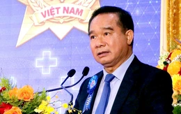 Chủ tịch UBND TP.HCM: Thành tựu của Bệnh viện Hùng Vương góp phần đưa ngành y tế vươn ra khu vực và thế giới