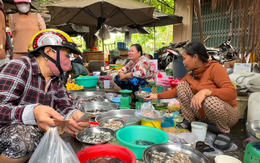 Cá linh đầu mùa nước nổi ra chợ