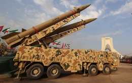 Iran tuyên bố đã chuyển từ phòng thủ sang tấn công trong cuộc chiến với Mỹ