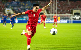 Quốc tế công nhận Đình Bắc xứng đáng Cầu thủ xuất sắc nhất ASEAN Cup