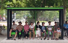 Nhiều nhà chờ xe buýt ở TP.HCM được bổ sung cây xanh, camera an ninh