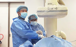 Trung tâm Y tế Thuận An hội chẩn từ xa với Bệnh viện Thủ Đức cứu sống thanh niên nguy kịch