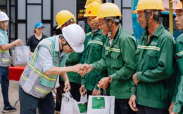 Chuyện lạ công trường: Khi an toàn lao động được đổi bằng... gạo