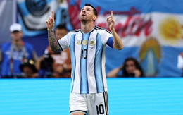 Messi chia tay tuyển Argentina sau 20 năm gắn bó