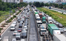 Bài toán ùn tắc giao thông: Đồng bộ giải pháp để giải quyết căn cơ