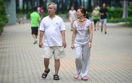 40 tuổi sợ về già 'đói kém, vô tích sự', cần chính sách để người già vẫn được trọng dụng