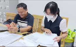 Cháu nội nhận lại kỷ vật đi B của ông sau hơn 60 năm