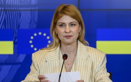 Vừa về nước, cựu đại sứ Ukraine tại Mỹ đã bị cơ quan chống tham nhũng cáo buộc 'làm giàu bất chính'
