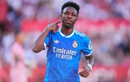 Vinicius 'dọn sạch' Instagram, fan Arsenal mở diễn đàn... đồn đoán