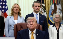 Ông Trump bác tin Mỹ thiếu vũ khí, dọa bỏ tù người làm rò rỉ thông tin