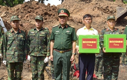 Tư lệnh Quân khu 7: Tôi mong các gia đình liệt sĩ tìm được người thân như tôi đã tìm thấy mẹ mình