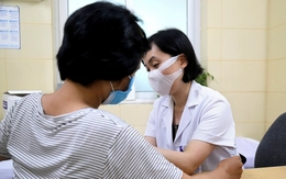 Bộ Y tế hướng dẫn khám sàng lọc ung thư vú ngay tại trạm y tế: Ai cần tầm soát?