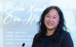 Nghệ sĩ piano Trà Thanh truyền cảm hứng cho học trò qua album, tập thơ và sách nhạc