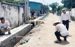 Người dân quê Bác đồng lòng hiến đất, dỡ tường rào mở đường