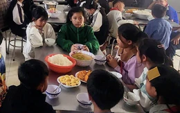 Điện Biên rà soát chính sách với học sinh có hoàn cảnh khó khăn sau vụ trường kêu gọi hỗ trợ gạo