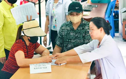Ngày nghỉ lễ đi khám sức khỏe miễn phí ở TP.HCM