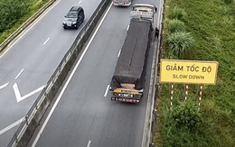 Xe bị sự cố phải dừng trên cao tốc không có làn khẩn cấp, tài xế bị phạt vì không đặt cảnh báo đúng quy định